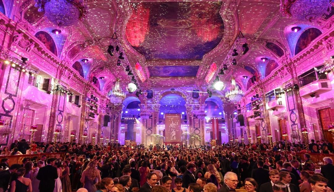 Festsaalstimmung in der Hofburg Vienna