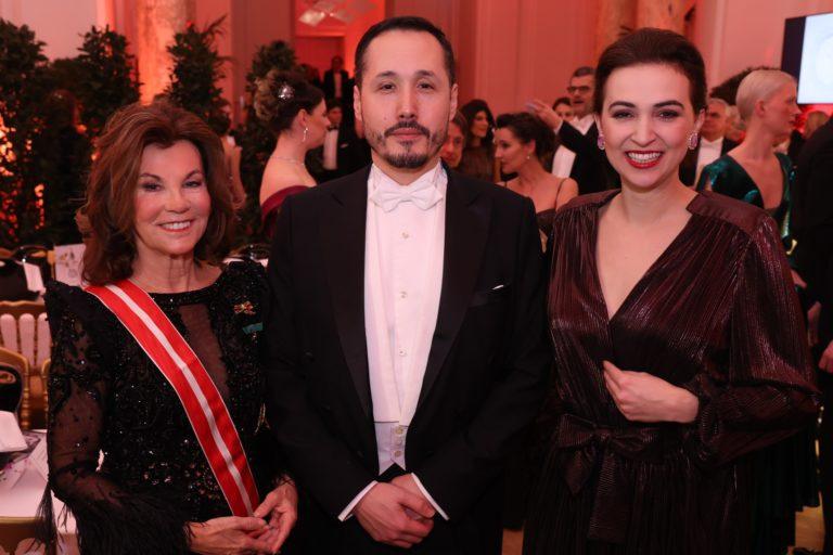 Bundeskanzlerin a.D. Dr.in Brigitte Bierlein, Juristenverband-Präsident Dr. Alexander T. Scheuwimmer und Bundesministerin für Justiz Dr.in Alma Zadić